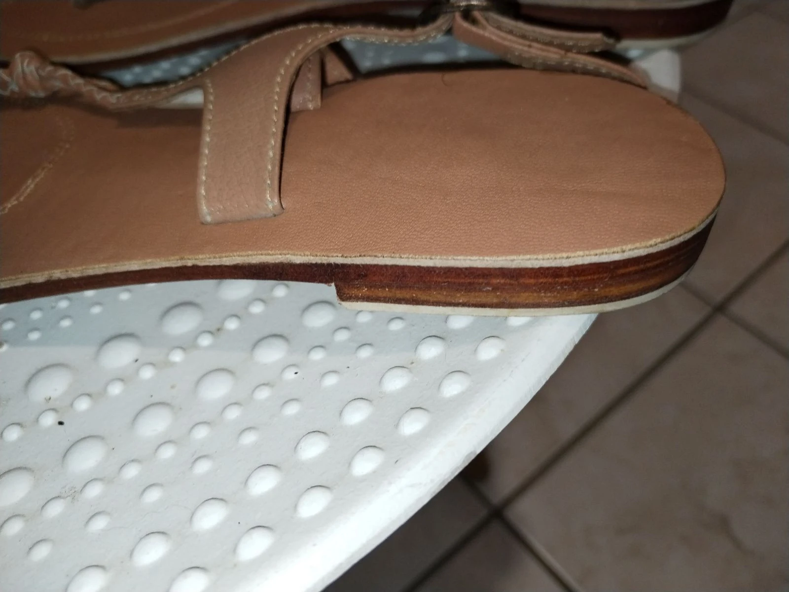 Sandalias de mujer estilo pies desnudos nunca usadas en cuero. 38 – photo 7